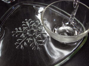 8 pc Vintage Indiana Glass Clear Snowflake Snack Set Service for 4 Plates and Cups