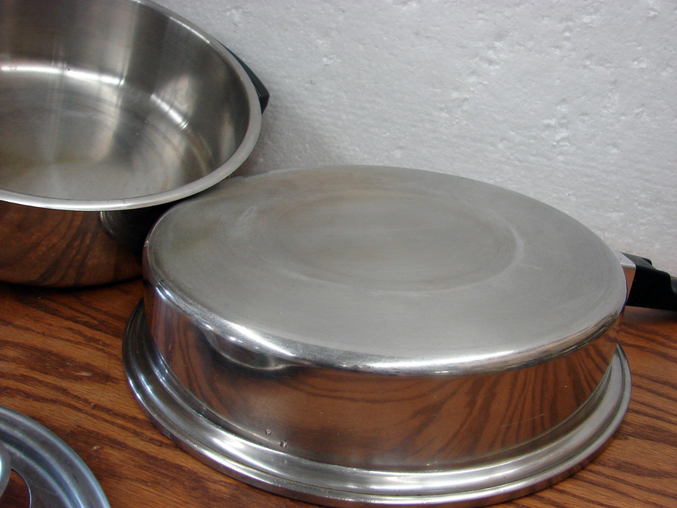 Vintage Kitchen Craft Stainless Steel 11" Skillet w/ Egg Poacher Insert w/ Dome Lid - Image 5
