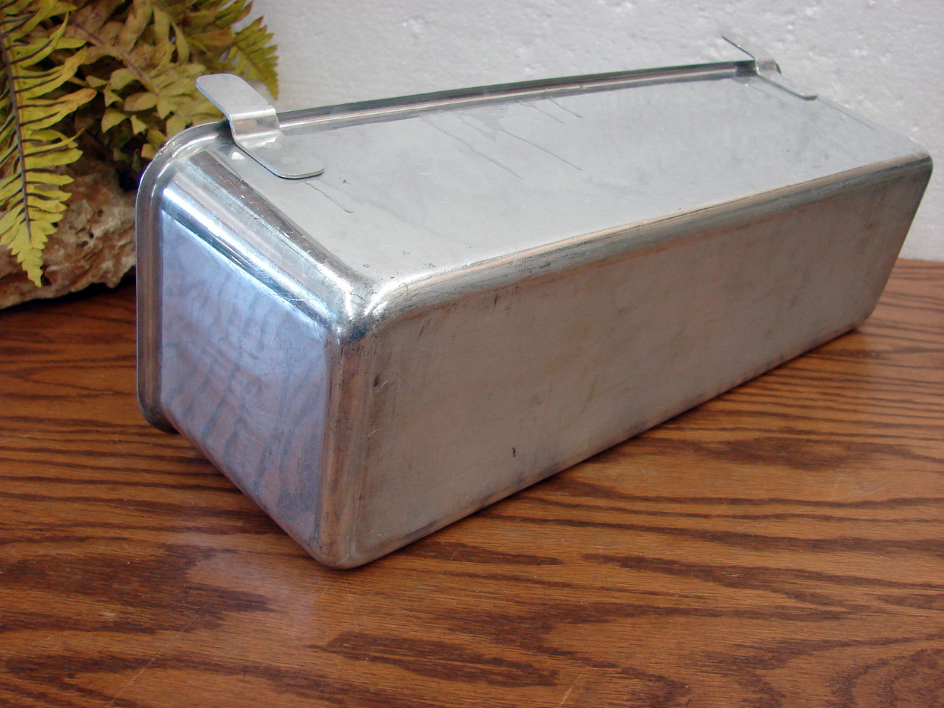 Vintage West Bend Long Skinny Aluminum Angel Food Cake Pan w/ Cooling Feet 16 x 5" - Image 2