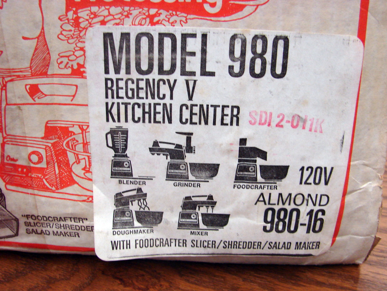 Vintage Oster Regency V #980 Kitchen Center 32 pc Stand Mixer Food Processor Meat Grinder Blender in Box