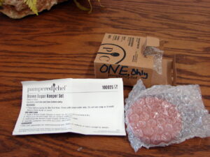One Brand New Pampered Chef Brown Sugar Keeper #100025 NIB