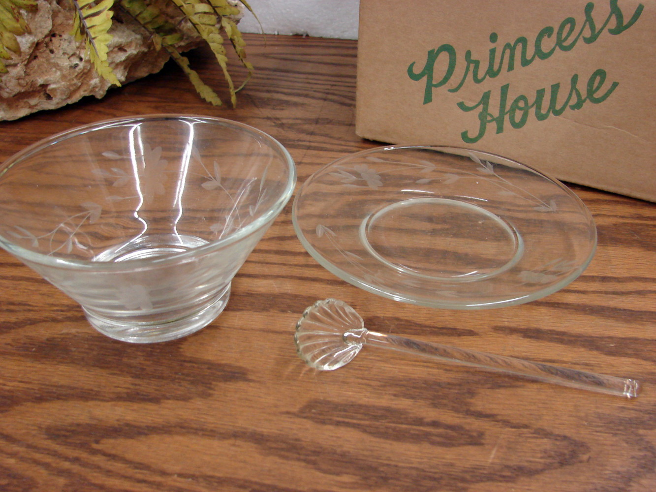 Retired Princess House Etched Crystal Glass Heritage Dip Bowl Spoon w/ Under Plate in Box - Image 2