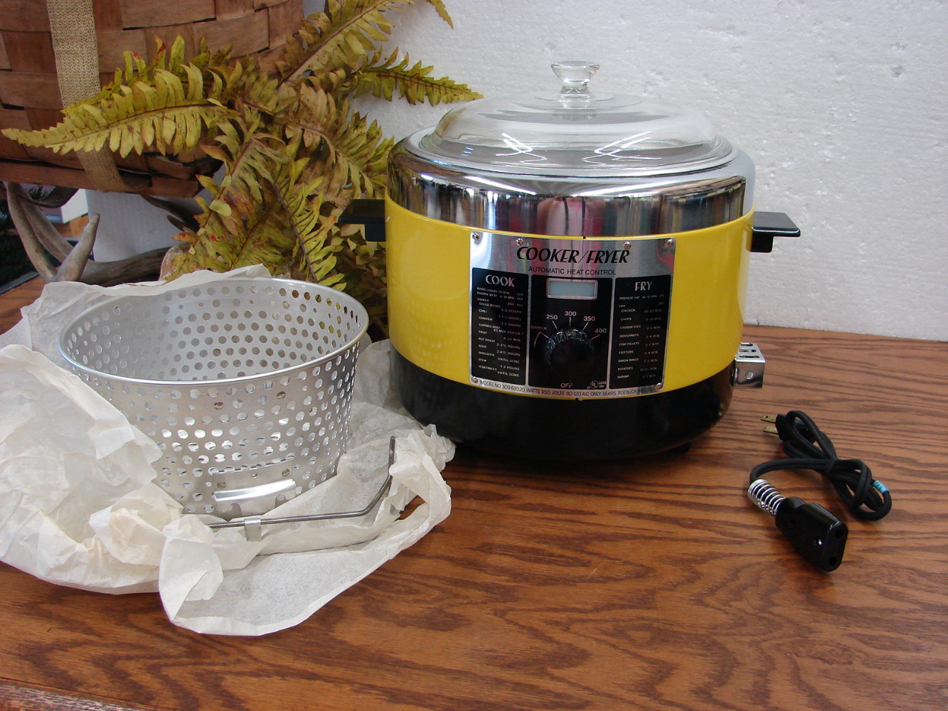 Brand New MCM Vintage Sears Cooker Deep Fryer Yellow Chrome 309.69320