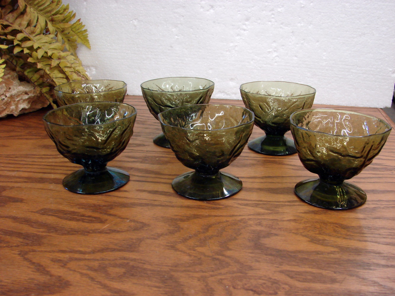Vintage 6 pc Set Seneca Driftwood Avocado Green Morgantown Crinkle Footed Sherbet Desert