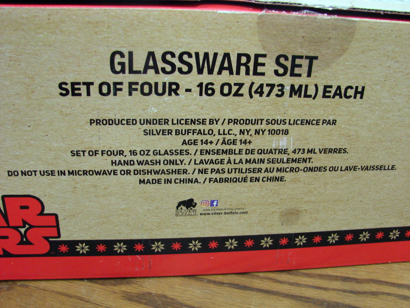 Brand New Set/4 Star Wars Christmas 16 oz On the Rocks Character Glasses - Image 4