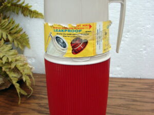 Vintage #6402 Wide Mouth Quart Thermos King Seeley w/ Label Tall Red Glass Liner