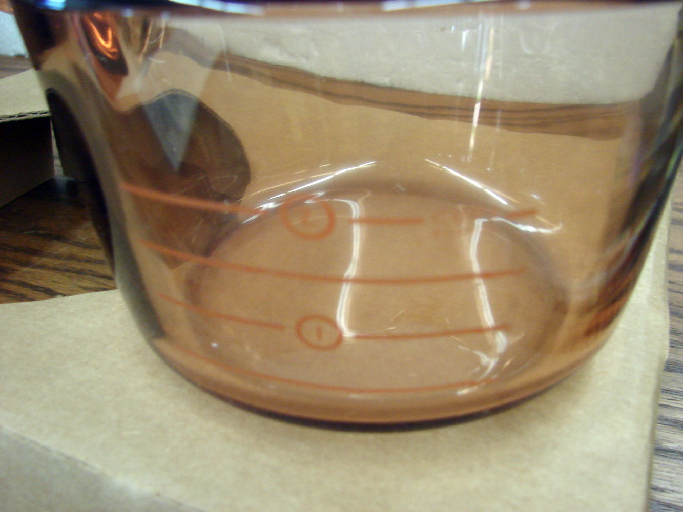Brand New Vintage PYREX V-7-N Amber Brown Visions 1.5 Lipped Sauce Pan w/ Measure Marks - Image 3