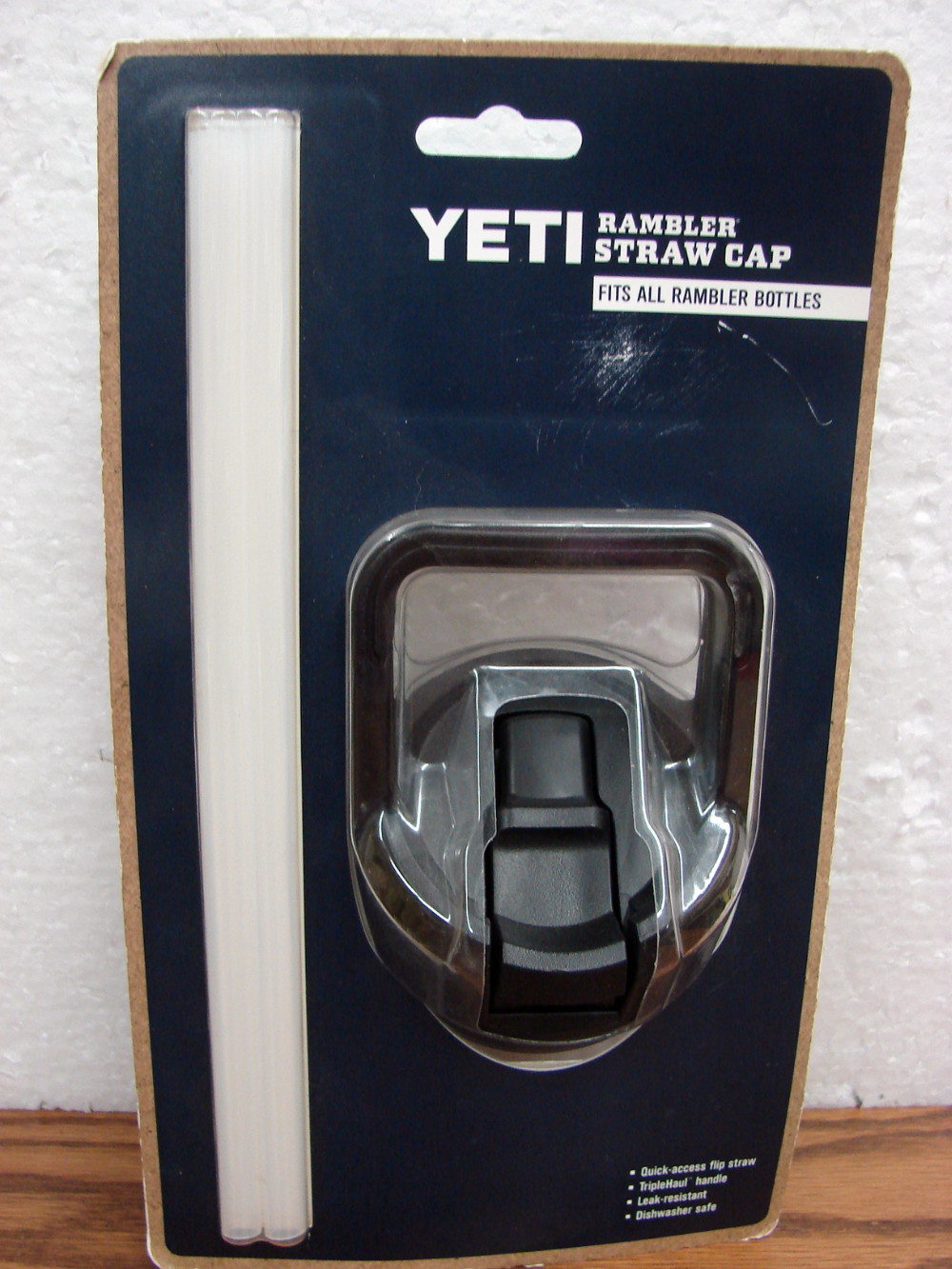 Brand New Sealed Replacement Straw Cap for Yeti Rambler Black 2 Straws and Cap