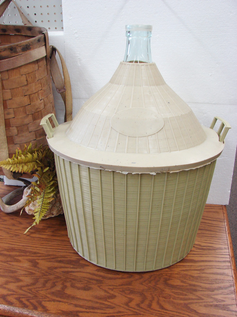 54 Liter Vintage Clear Glass Carboy Demijohn w/ Lid Made in Italy w/ Basket Wine Making - Image 2