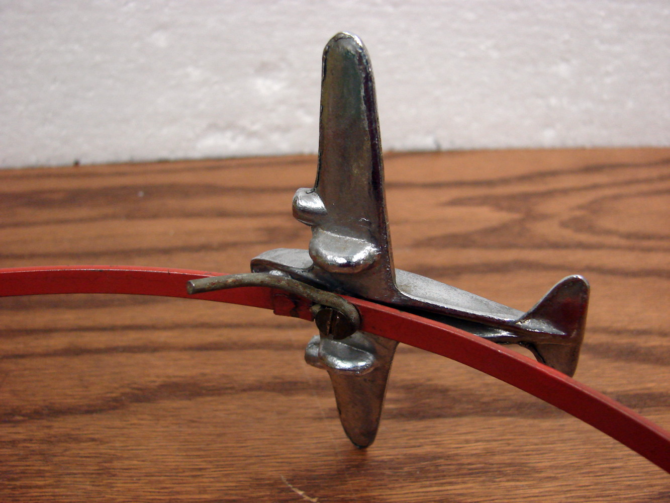 Vintage Lamp Shade Ring w/ 3 Metal Airplane Finials 10 1/2" Lamp Hardware - Image 3