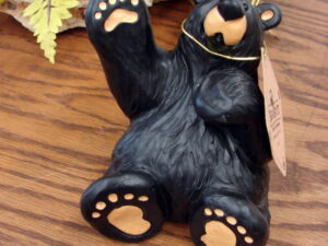 Brand New Big Sky Carvers Bearfoot Bears Mikey Waving Figurine Jeff Fleming