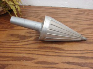 Vintage Commercial Kitchen Molded Aluminum Cone Rosette Waffle Iron Roller 10"