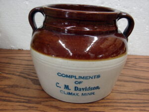Antique Red Wing Western Stoneware C.M. Davidson Climax MN Advertising Bean Pot no Lid