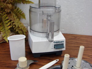 Complete DLC-5 Cuisinart 7 Cup Food Processor Tested w/ Spatula and Accessories