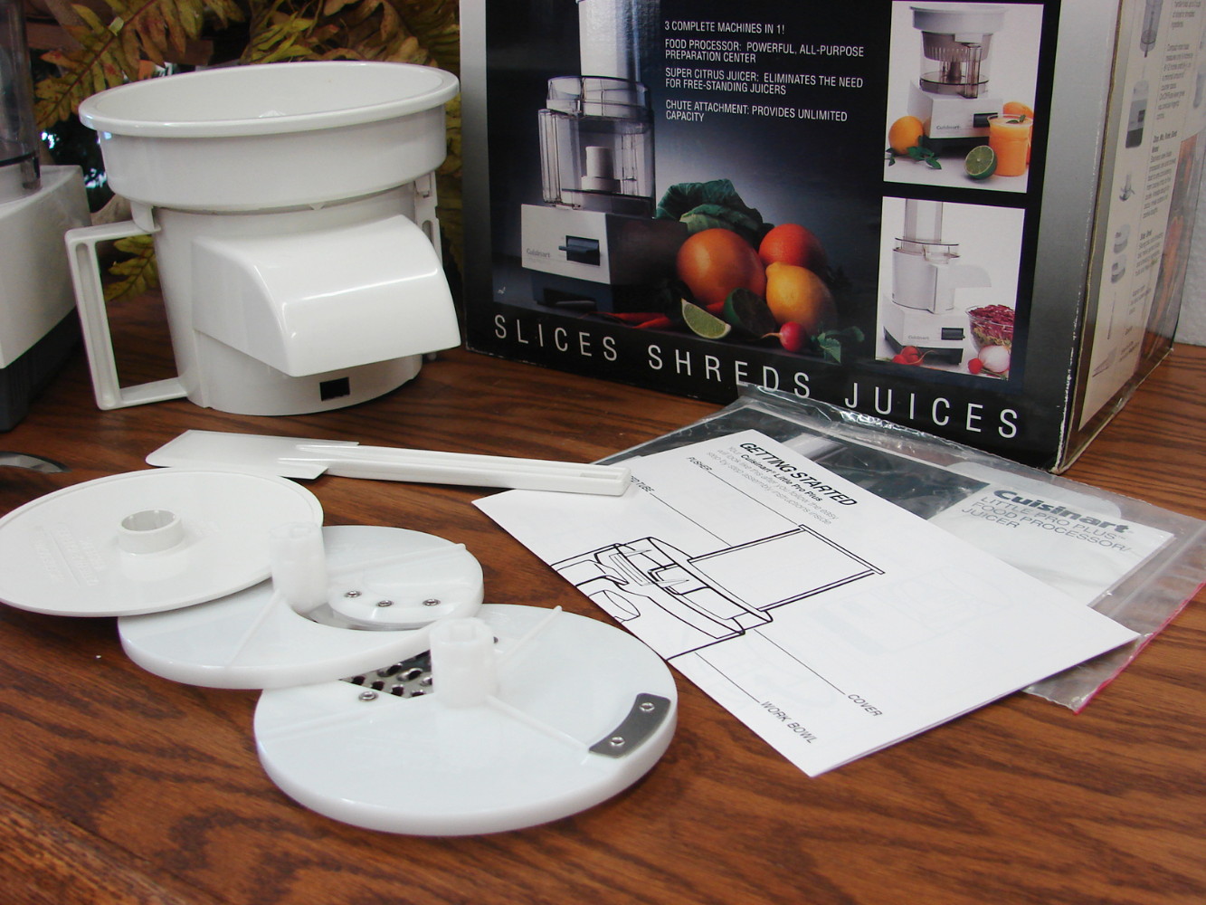 Like New Cuisinart Little Pro Plus Type 2 Food Processor Juicer in Box - Image 2