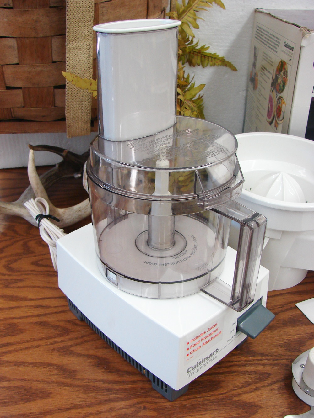 Like New Cuisinart Little Pro Plus Type 2 Food Processor Juicer in Box - Image 4