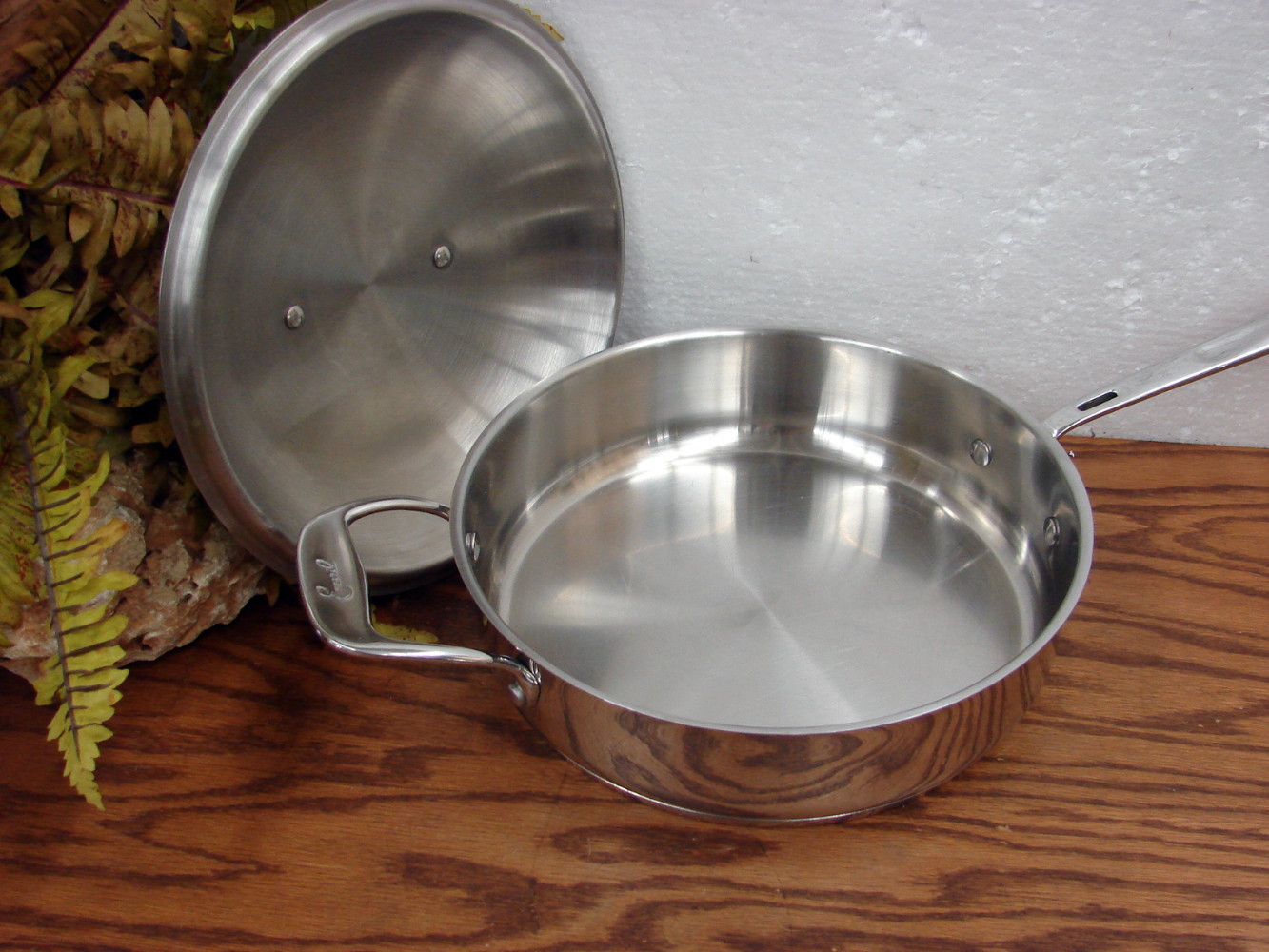 Emeril Lagasse 3 qt Stainless Steel Dome Lid Saute Pan Skillet 10" - Image 2