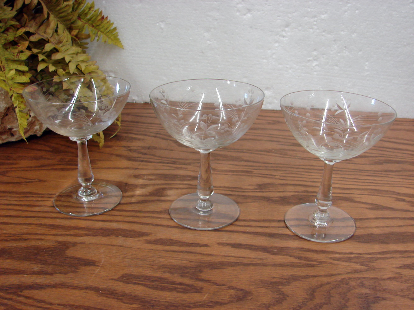Set/3 Vintage Etched Crystal Champagne Glasses 5 x 4" Gorgeous Flower Stem Etch - Image 2
