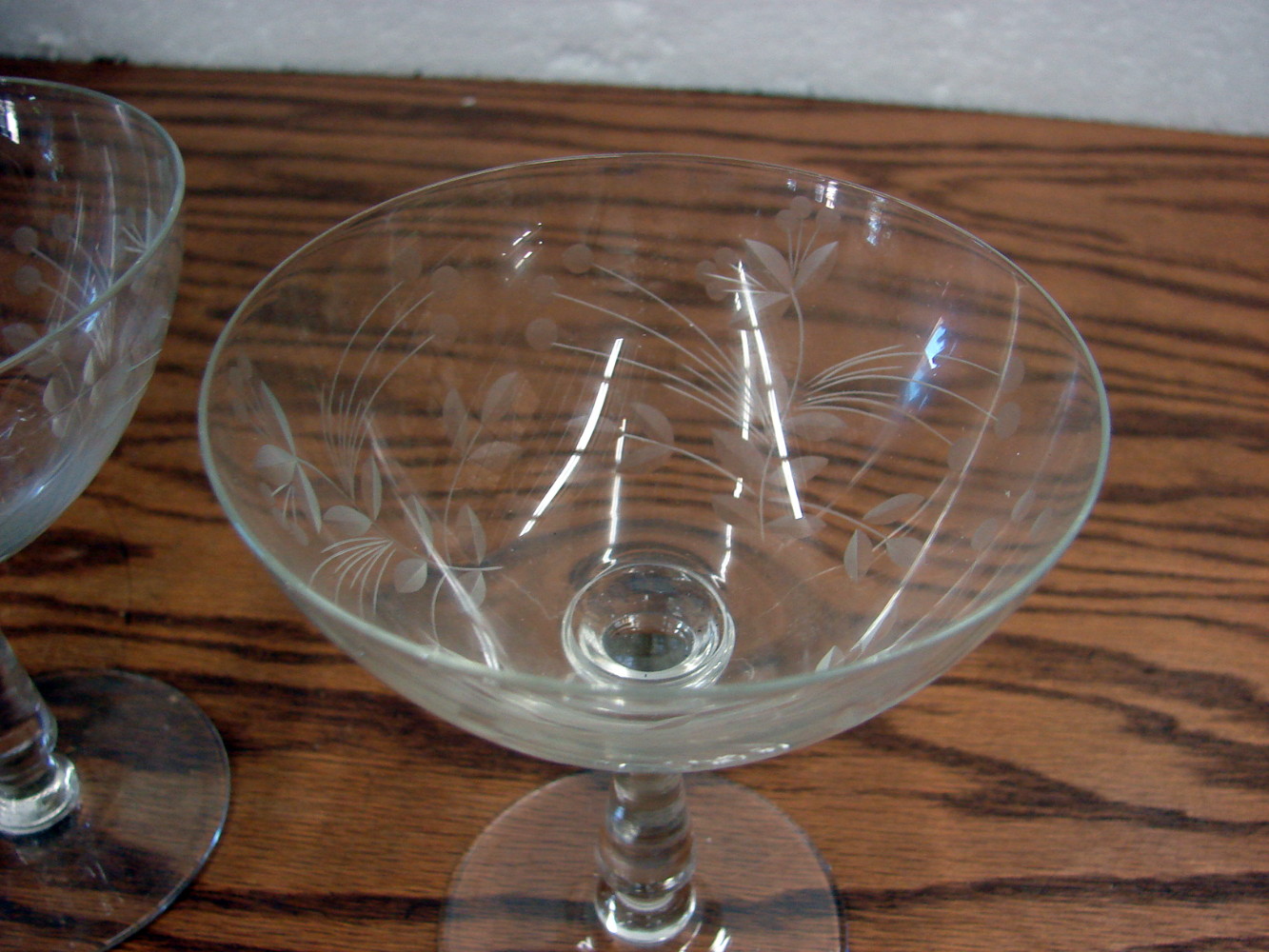 Set/3 Vintage Etched Crystal Champagne Glasses 5 x 4" Gorgeous Flower Stem Etch