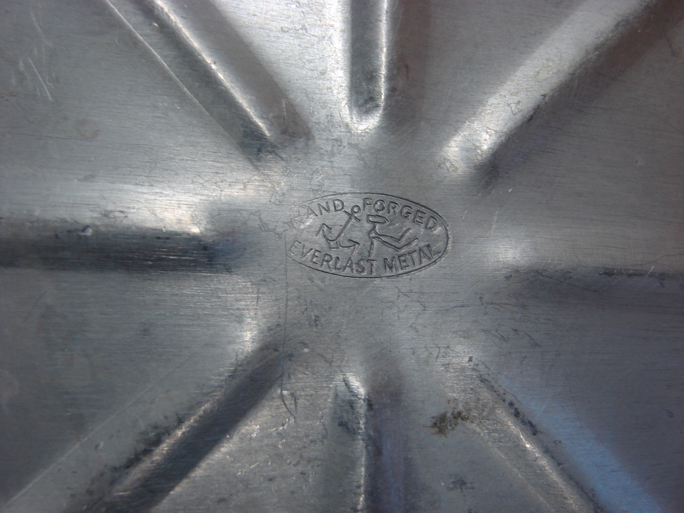 17 pc Hand Wrought Forged Hammered Aluminum Trays Covered Dishes Accessories - Image 3