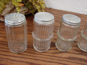 Set/6 Vintage Hoosier Ribbed Spice Jar w/ Aluminum Lid