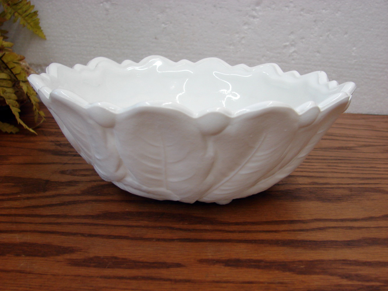 Vintage 9" Indiana Glass Cabbage Rose Leaf White Milk Glass Serving Centerpiece Bowl - Image 2