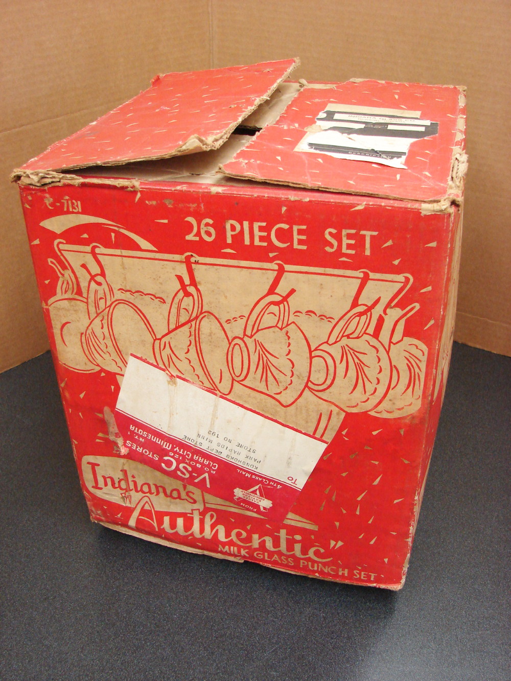 Vintage Indiana Glass Pebble Leaf White Milk Glass Punch Bowl Set w/ 12 Cups in Original Box - Image 2