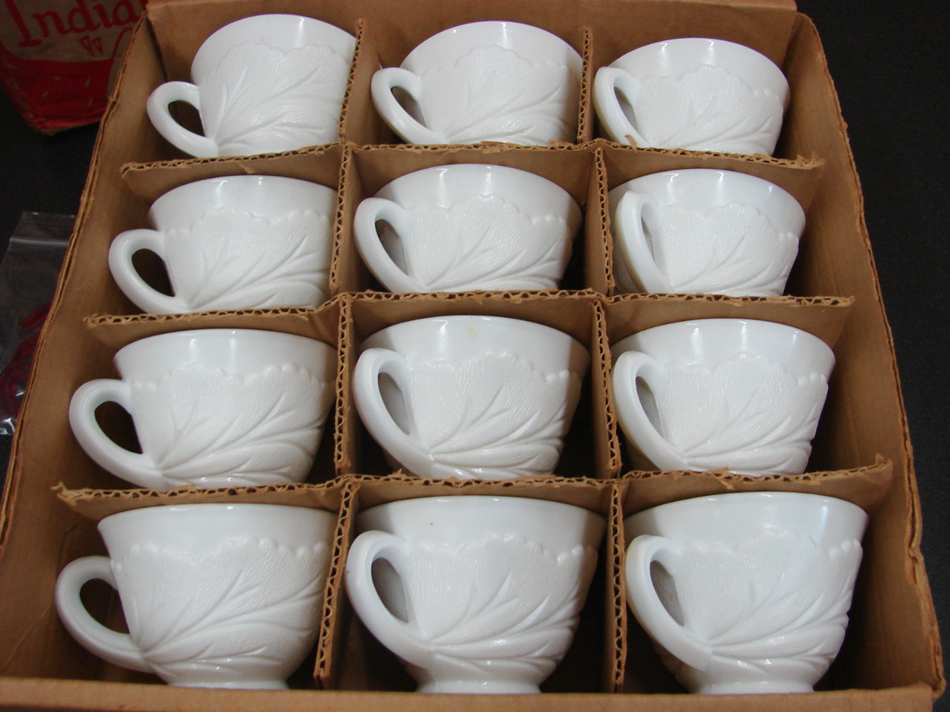 Vintage Indiana Glass Pebble Leaf White Milk Glass Punch Bowl Set w/ 12 Cups in Original Box - Image 4
