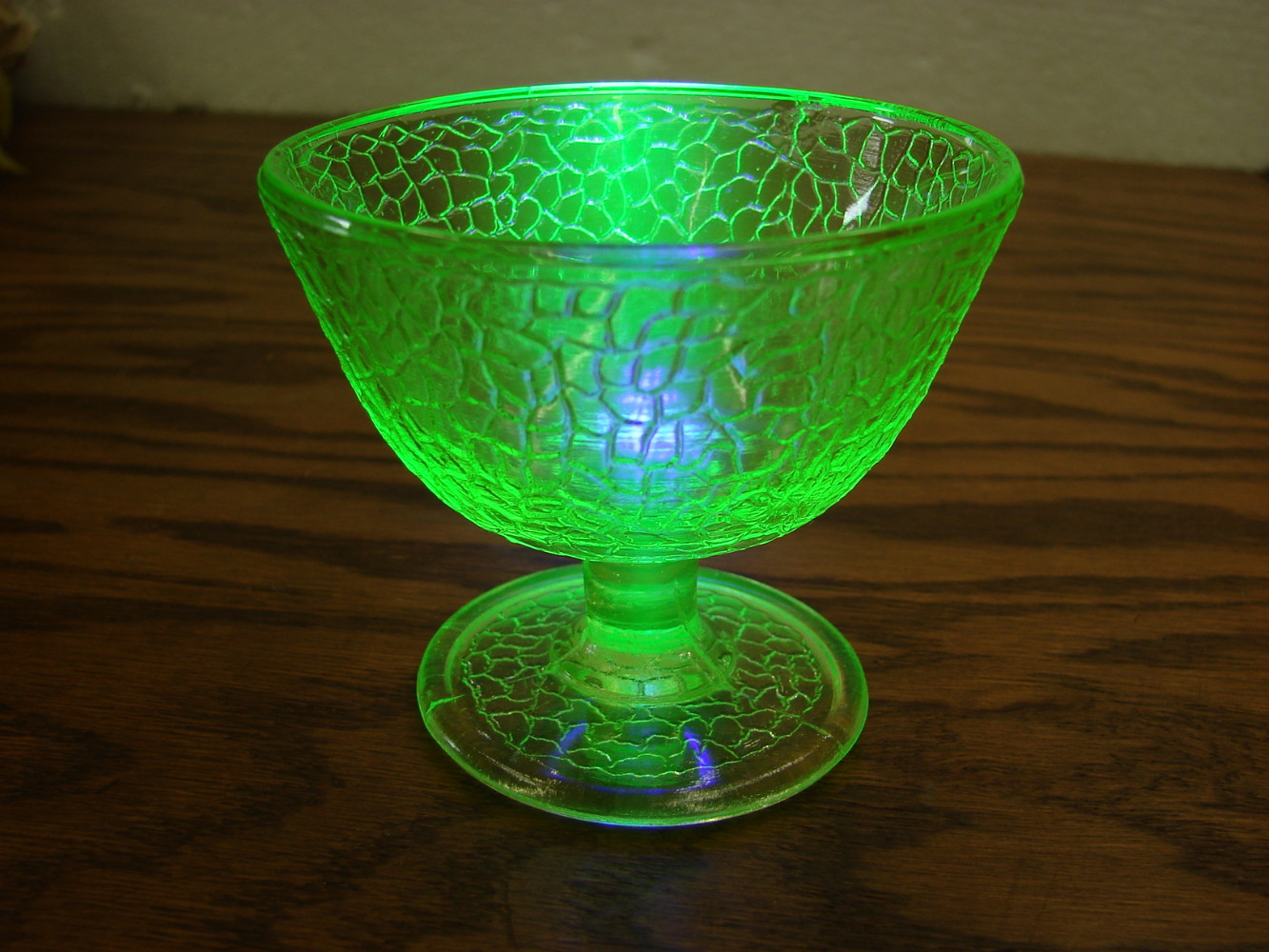 Vintage LE Smith Yellow Uranium Crackle By Cracky Glass Sherbet Cup