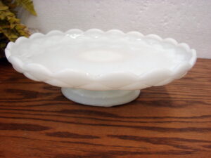 Vintage Indiana Glass Quilted Diamond Milk Glass Footed Pedestal Cake Stand Display Platter
