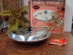 Brand New Vintage Mirro Porta / Pizzeria Bake Pizza on Range Stovetop Camp Stove Burner