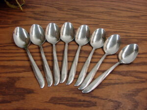 Set/8 Oneida Community Atomic Twin Star Stainless Flatware Spoon