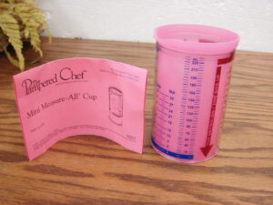 Brand New Pampered Chef #9897 Mini Measure-All Cup Pink Liquid Dry