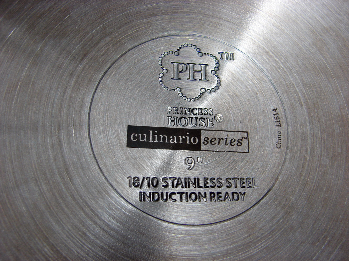 Used Princess House Culinario 18/10 Stainless Induction Ready 9" Griddle w/ Dome Etched Glass Lid - Image 3
