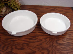 Set/2 Princess House Nouveau White Ceramic Cookware 8" and 10 1/2" Skillet