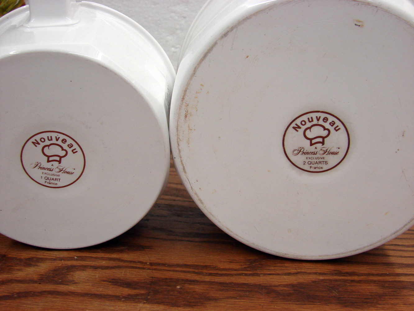Princess House Nouveau White Ceramic Cookware 1 and 2 Qt Sauce Pan - Image 2