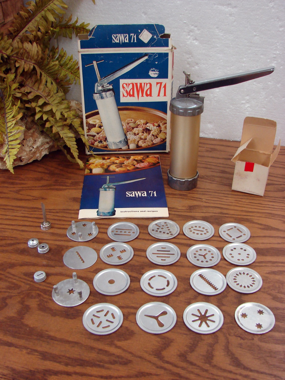 Sweden Sawa71 Deluxe Heavy Duty Professional Spritz Cookie Press Mold Gun w/ Box