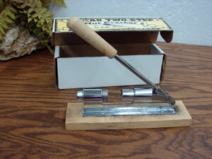 Brand New Vintage Texas Two Step Manual Nut Cracker in Original Box
