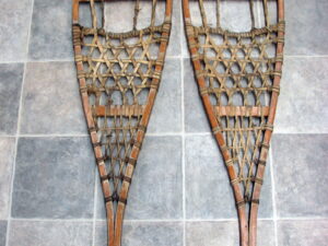 Vintage Rawhide Wood Tubbs Huron Snowshoes Vermont 48 x 13
