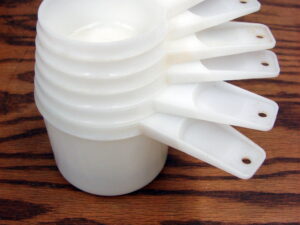 Set 6 Stacking Vintage Tupperware Clear White Measuring Cups #761-766