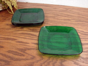 Set/4 6 5/8" Vintage Anchor Hocking Charm Emerald Forest Green Glass Square Plate