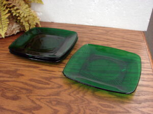 Set/4 9 1/4" Vintage Anchor Hocking Charm Emerald Forest Green Glass Square Plate