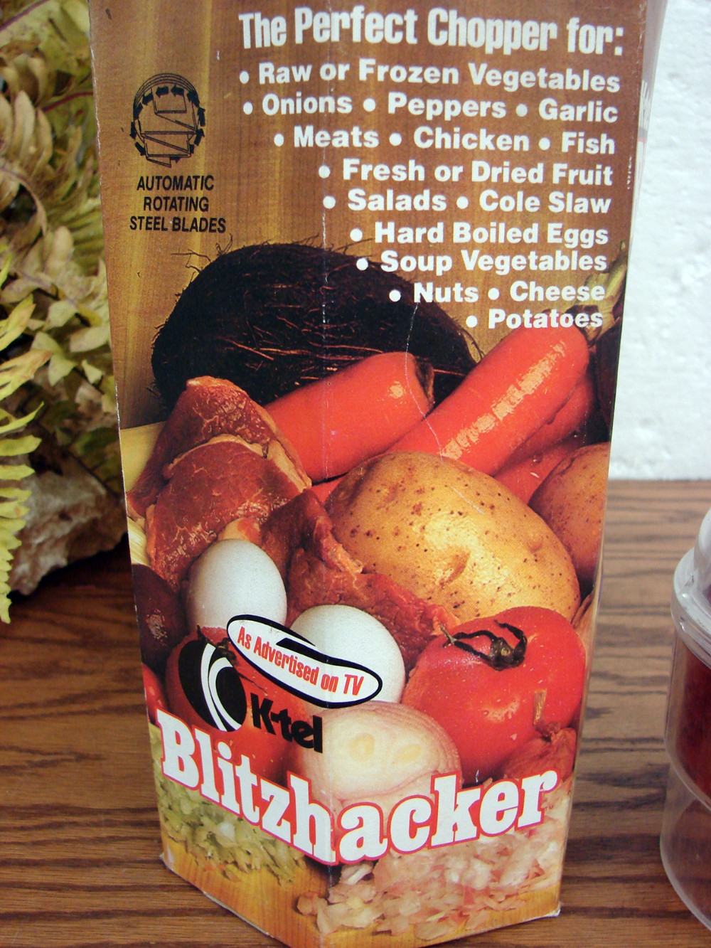 Vintage K-tel Blitzhacker Self Cleaning Food Chopper Swiss Design - Image 2