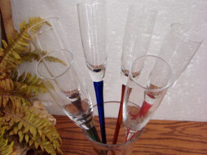 Vintage Long Stem Hand Blown Champagne Flutes in Crystal Vase Artland Glass
