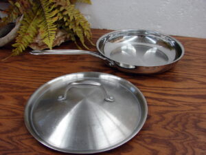 Previously Enjoyed Cuisinart Stainless Steel Fry Pan Skillet #722-24 w/ Lid 10" Super Nice