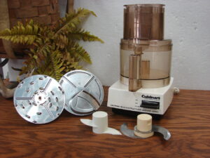 Vintage Cuisinart DLC-10E Food Processor 4 Blades Disc Tested Working