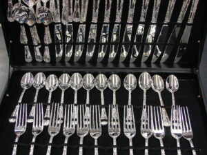 48 Pc Wm Rogers & Son Enchanted Rose Silver Plated Flatware w/ Case Service for 12