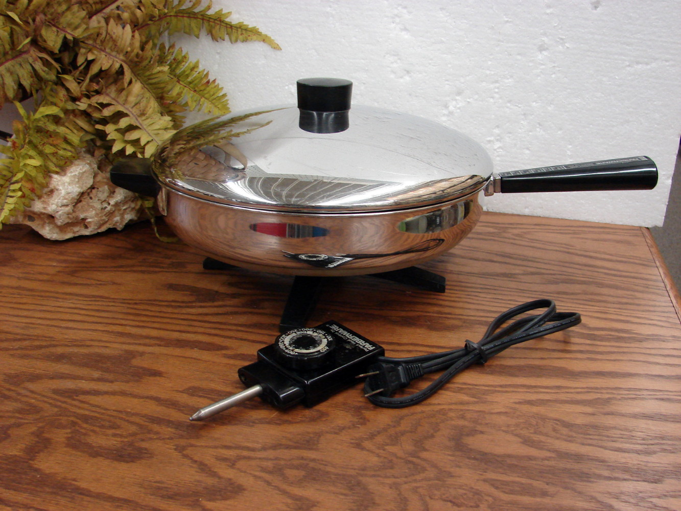 Used Farberware Stainless Steel Cooks Handle 12" Electric Skillet B3000 Tested Working