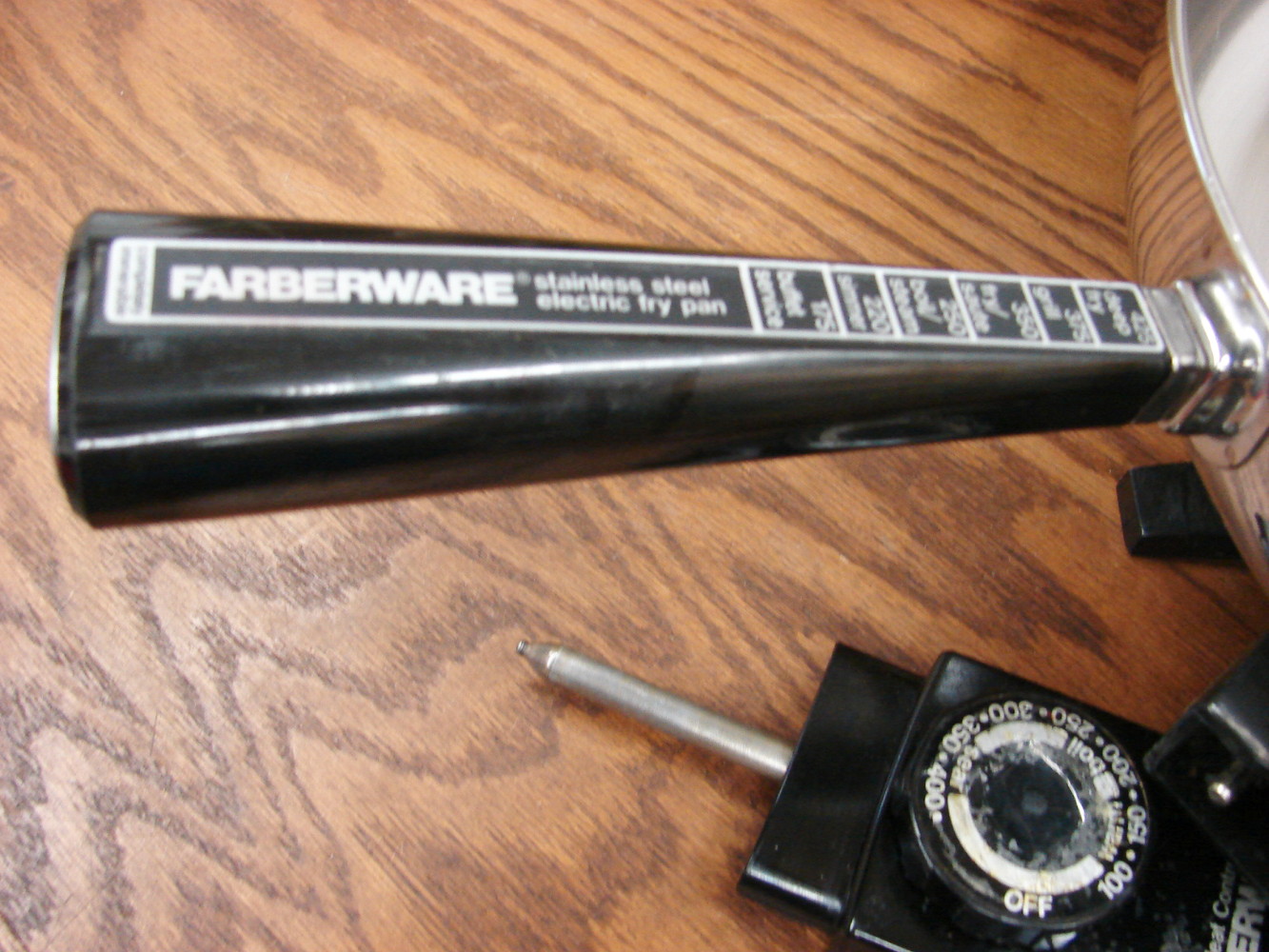 Used Farberware Stainless Steel Cooks Handle 12" Electric Skillet B3000 Tested Working - Image 4