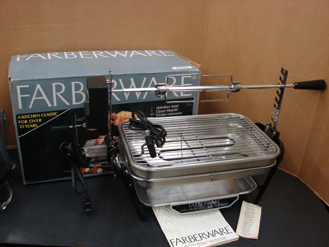 Farberware Open Hearth Electric Broiler & Rotisserie #455N Complete w/ Box and Manual